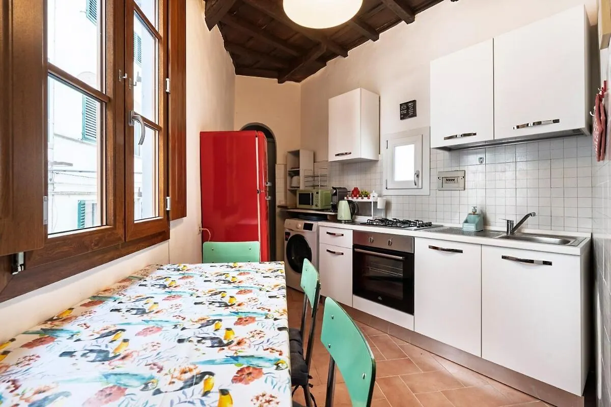 פירנצה Ponte Vecchio Sprone Deluxe Apartment 0*,