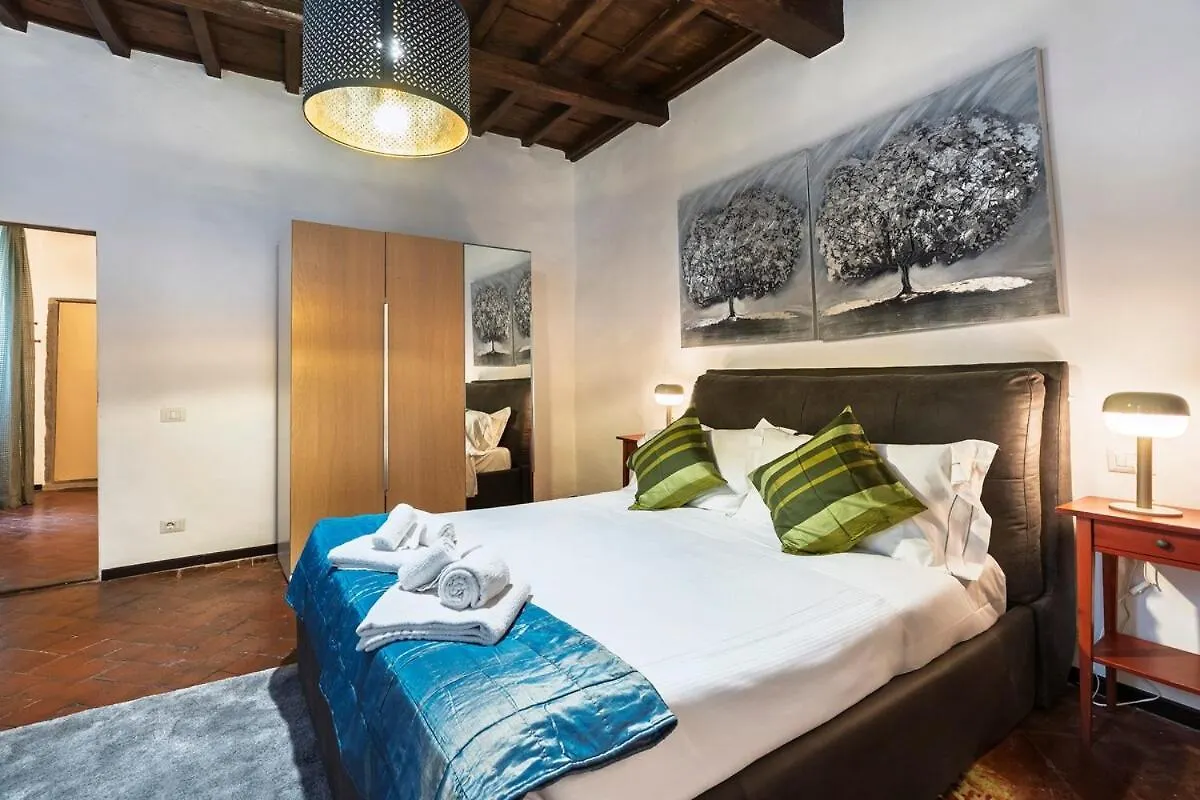 Ponte Vecchio Sprone Deluxe Apartment Florenz